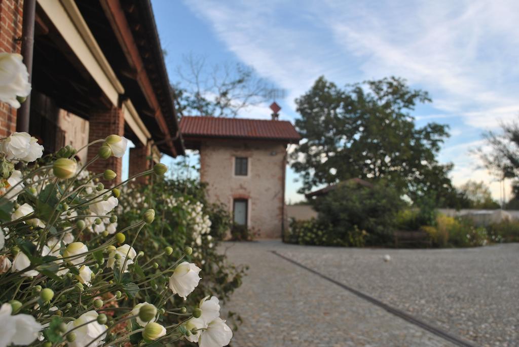 Agriturismo Tetto Garrone Cuneo Buitenkant foto